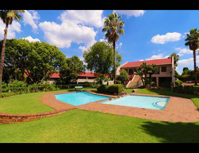 2 BEDROOM APARTMENT FOR SALE IN NORTHWOLD